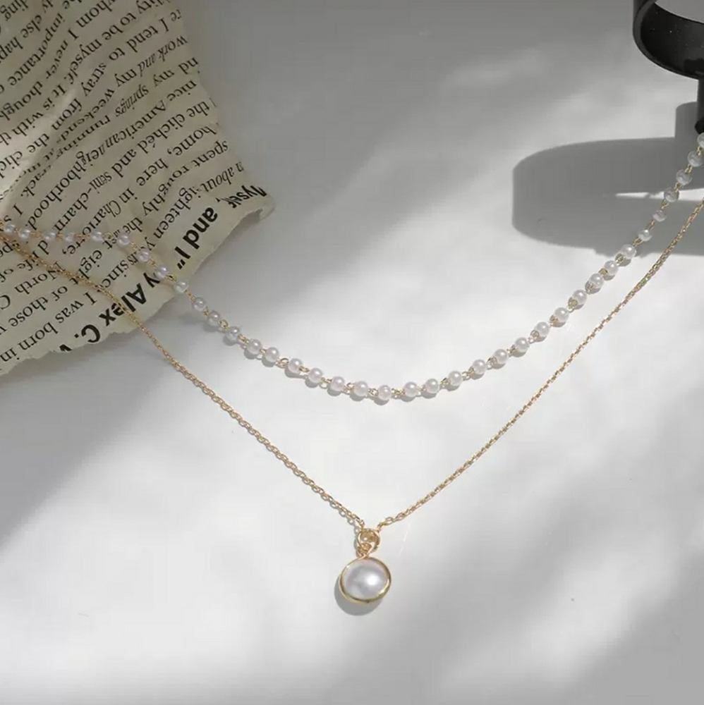 Dainty layered pearl necklace